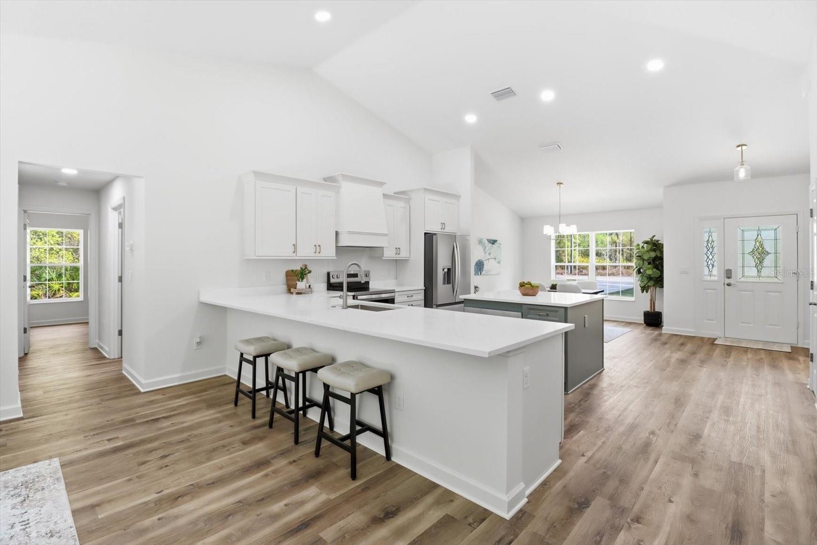 Image 17 of 45 For 9620 Goldenbell Way