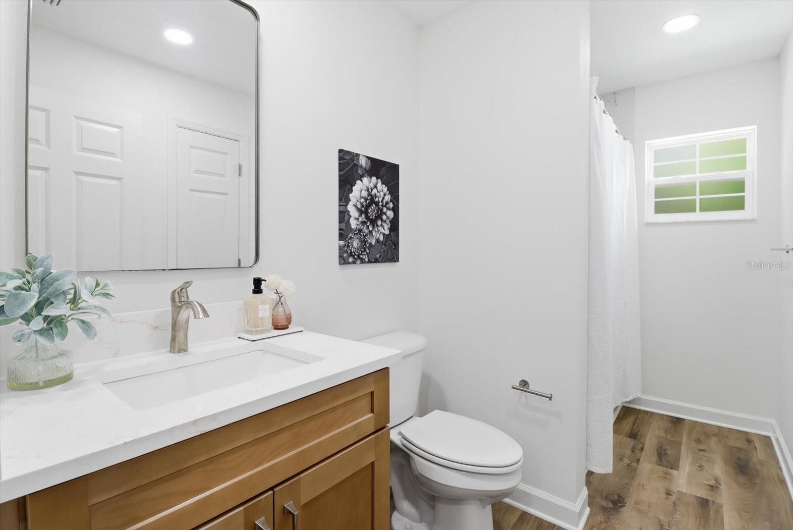 Image 26 of 45 For 9620 Goldenbell Way