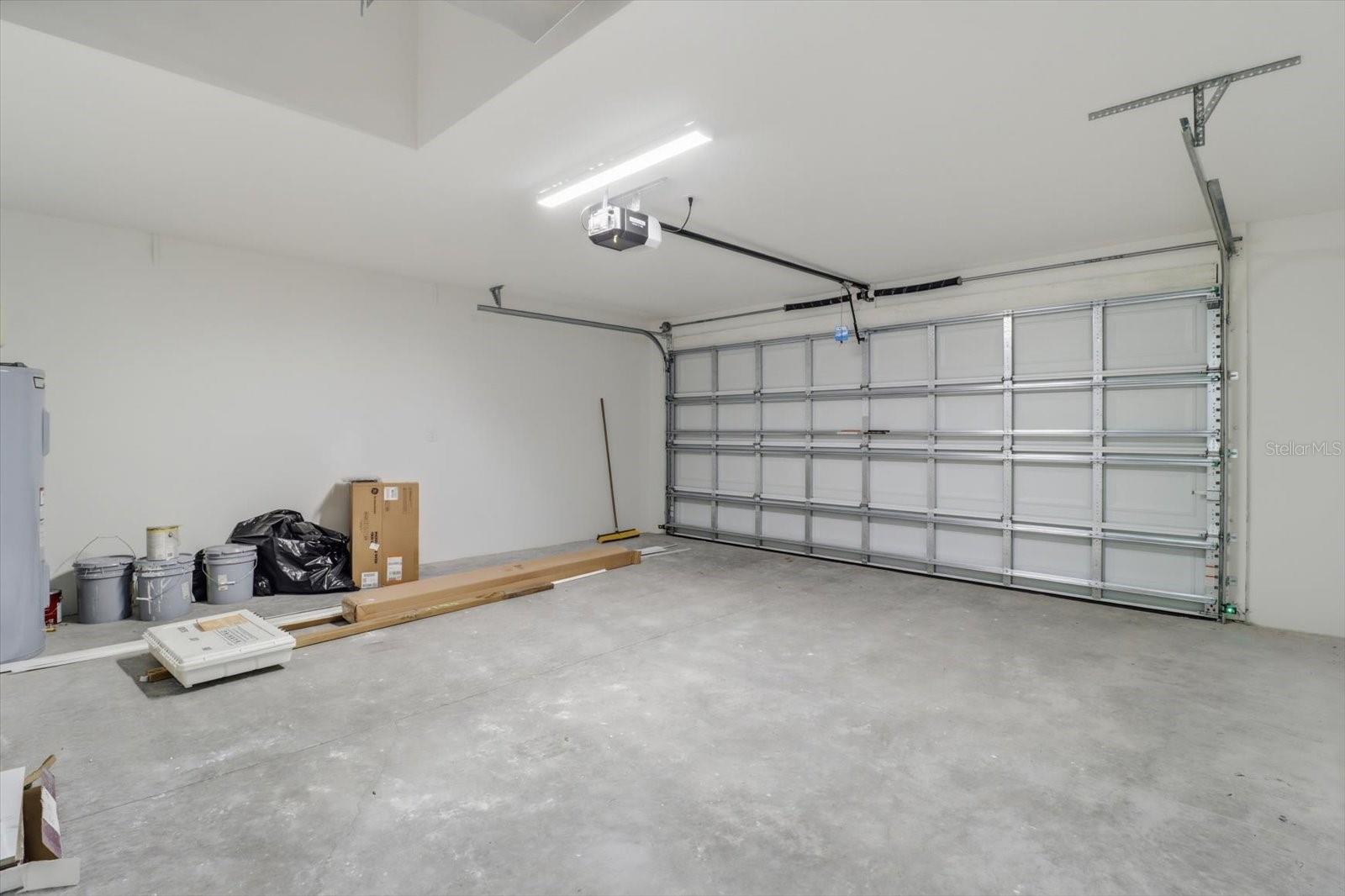 Image 38 of 45 For 9620 Goldenbell Way