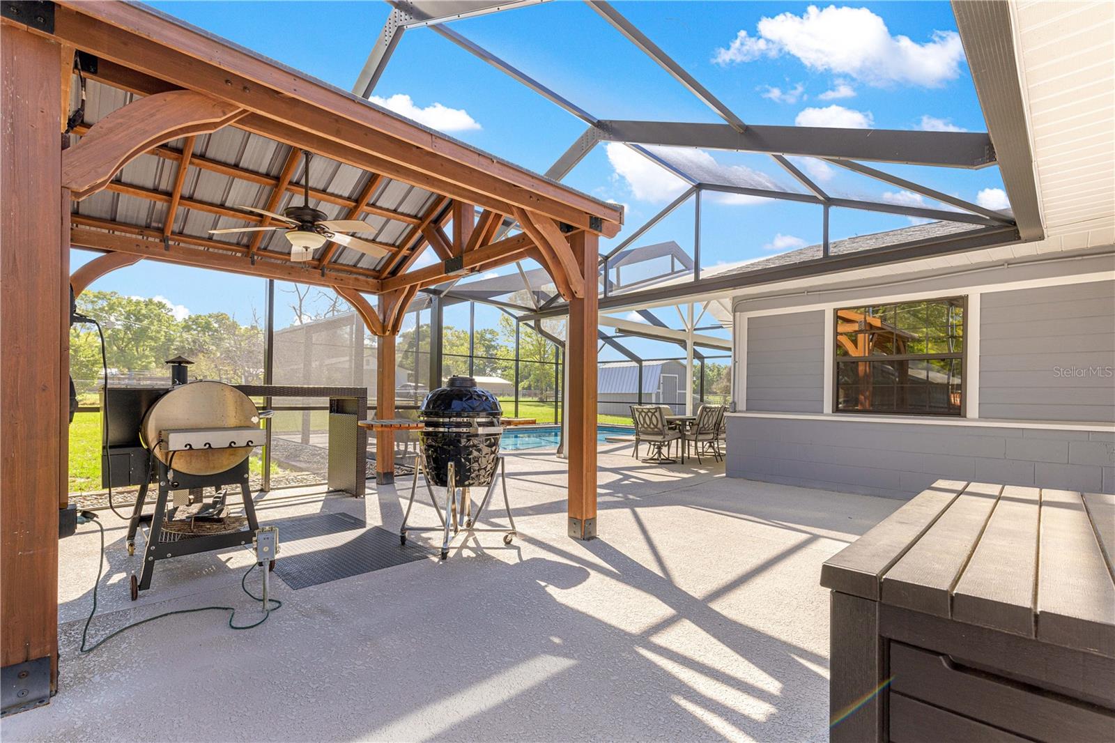 Image 27 of 52 For 2940 49th Street