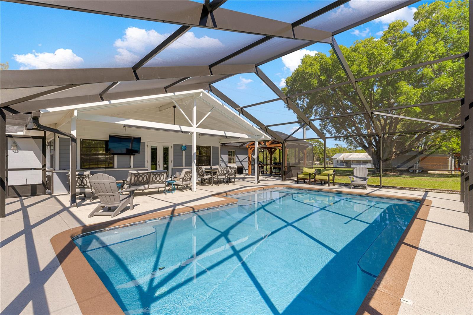 Image 3 of 52 For 2940 49th Street