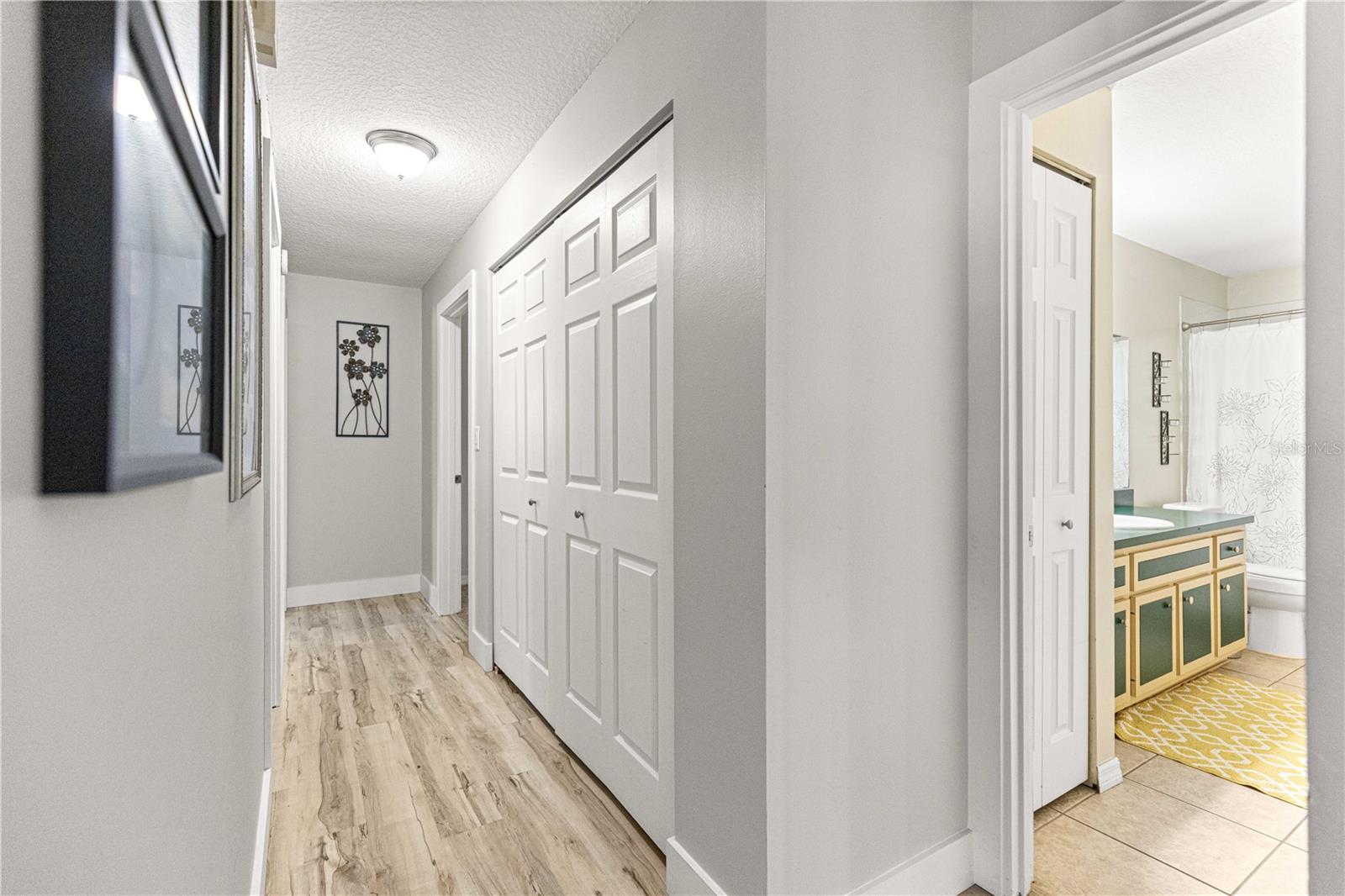 Image 36 of 52 For 2940 49th Street