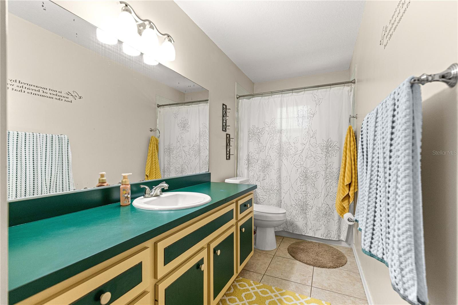 Image 41 of 52 For 2940 49th Street