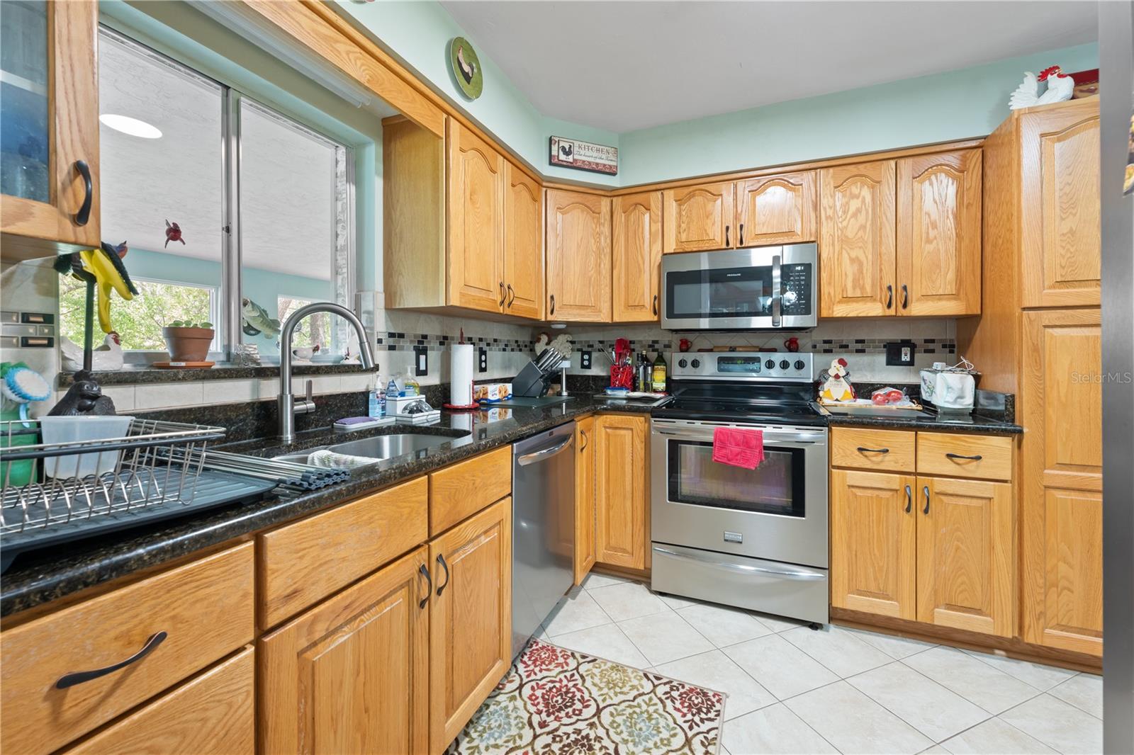 Image 19 of 33 For 2550 31st Street