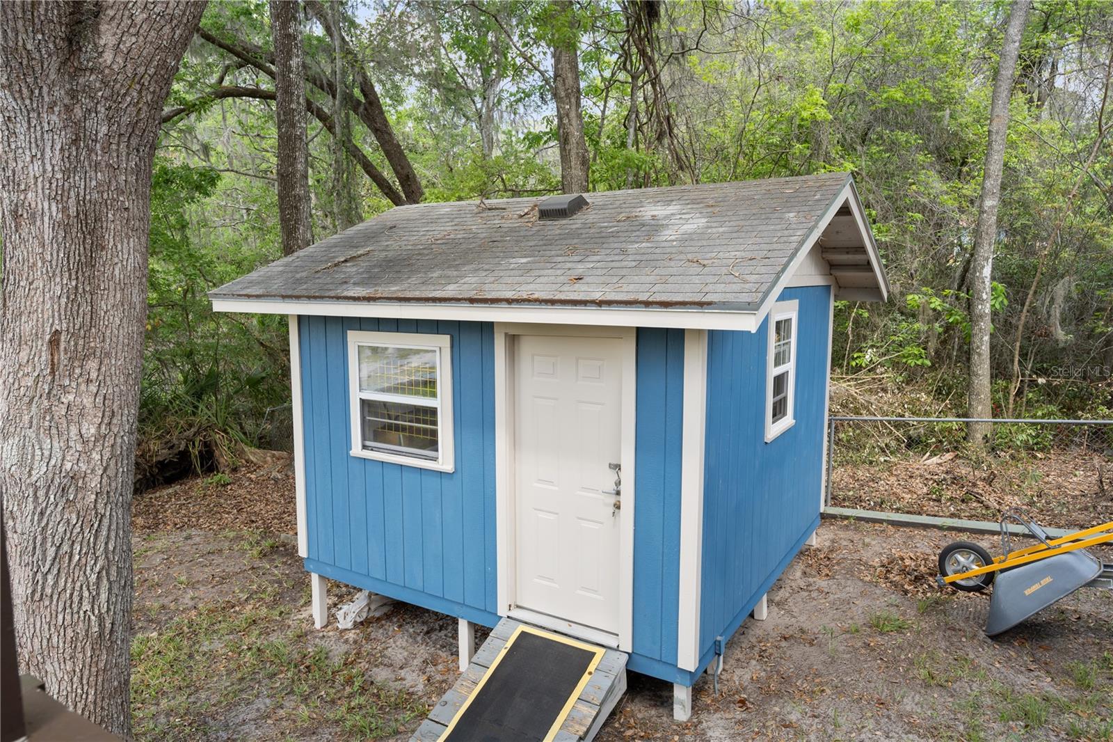 Image 24 of 33 For 2550 31st Street