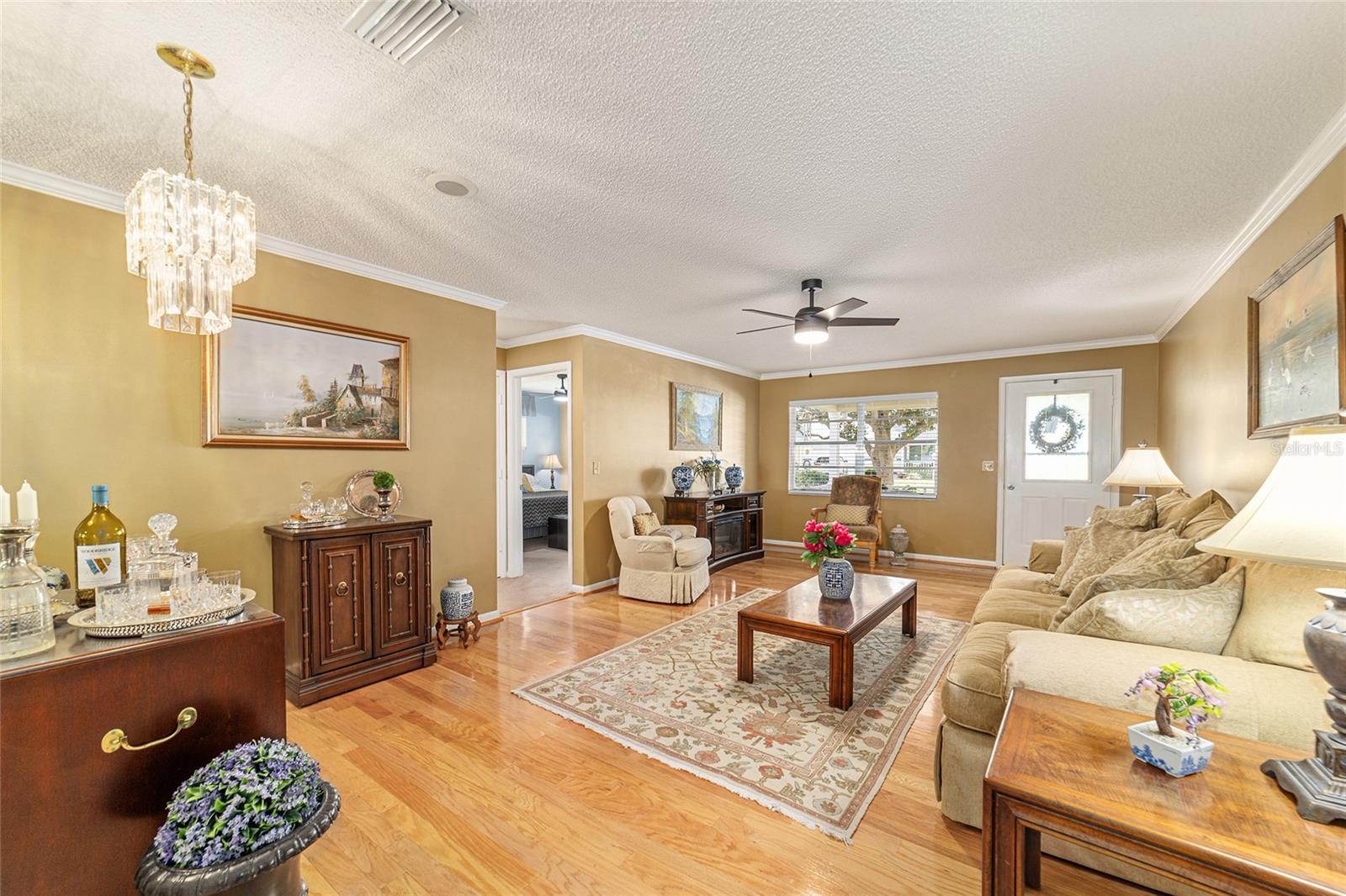 Image 13 of 55 For 8819 91st Place D