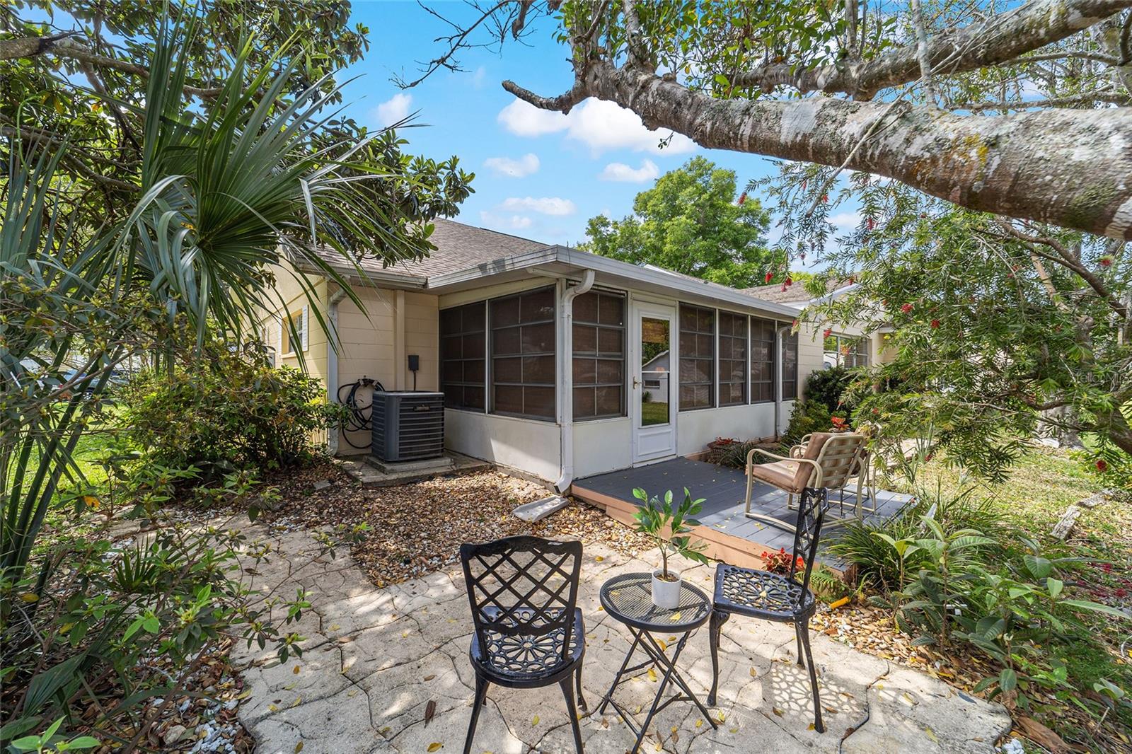 Image 40 of 55 For 8819 91st Place D