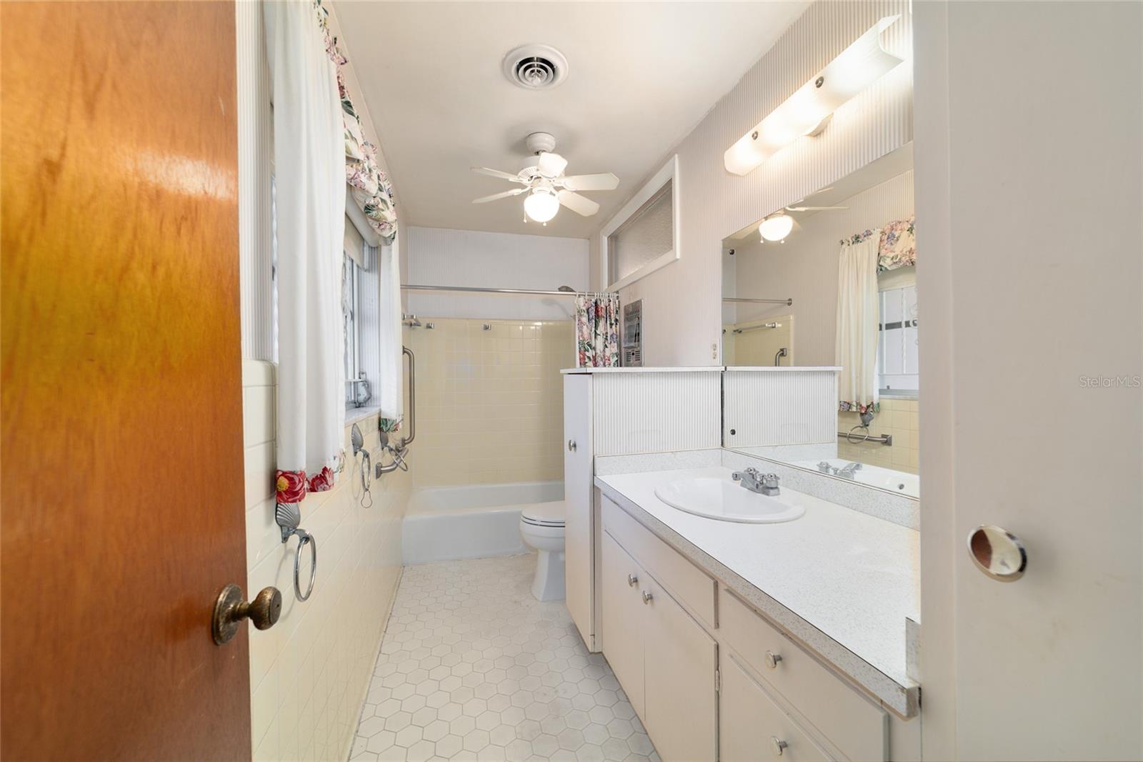 Image 21 of 35 For 1904 14th Street