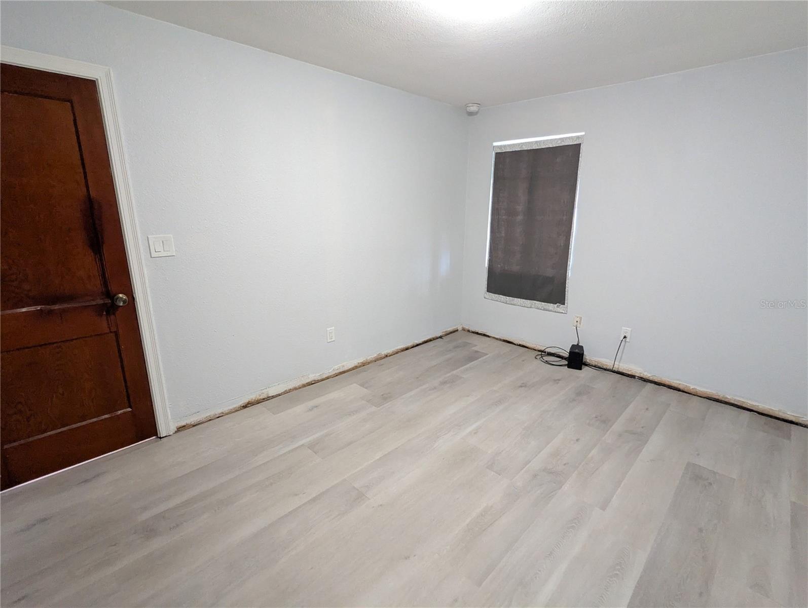 Image 23 of 37 For 1535 8th Street