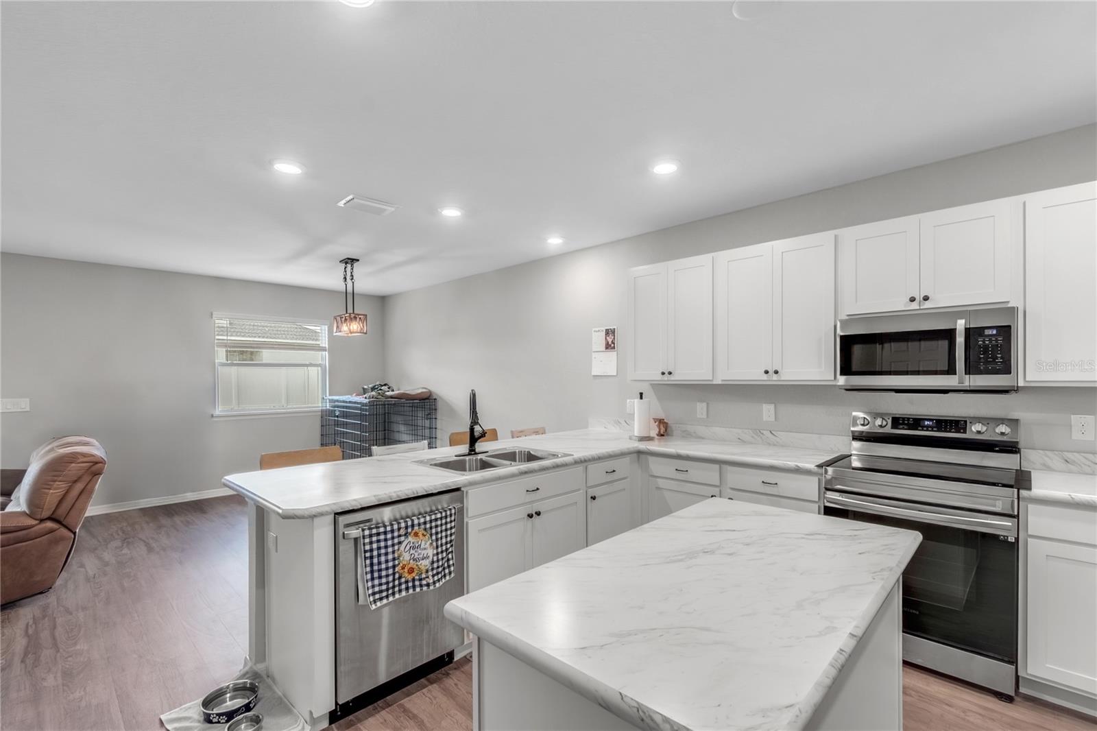 Image 18 of 69 For 9100 43rd Avenue