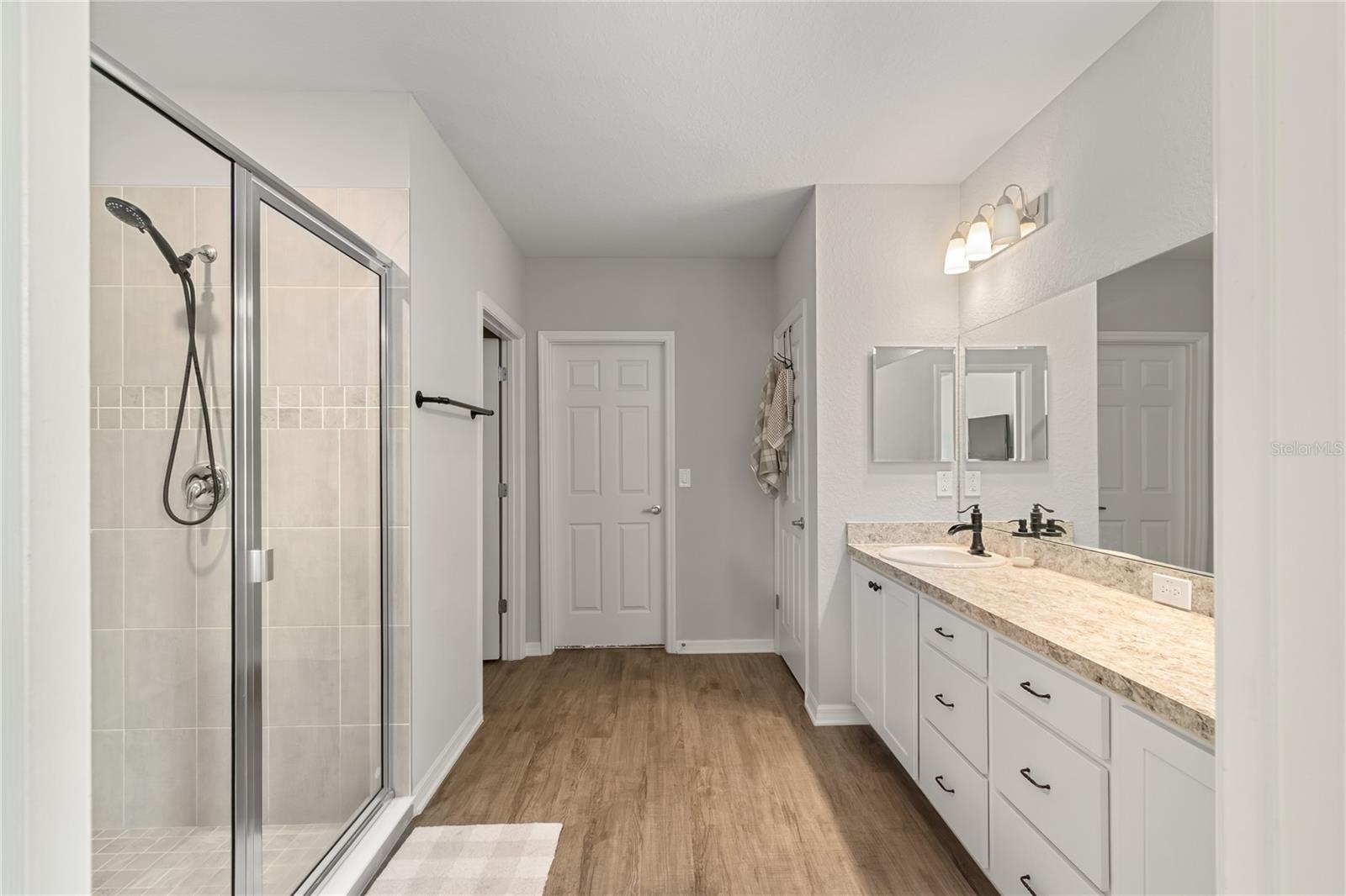 Image 27 of 69 For 9100 43rd Avenue