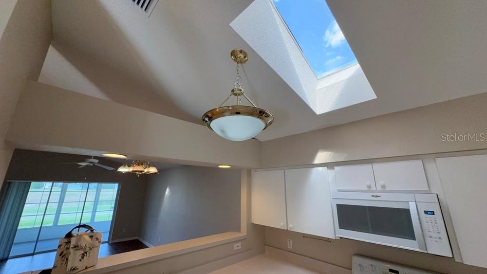 Image 9 of 31 For 5319 18th Street