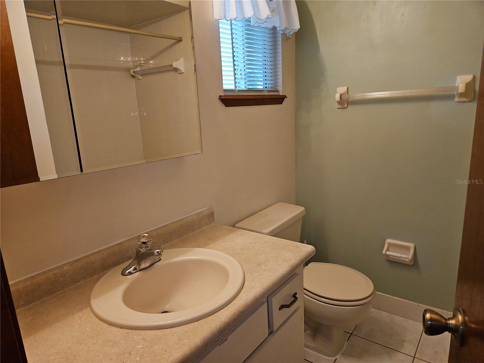 Image 19 of 31 For 11087 77th Court