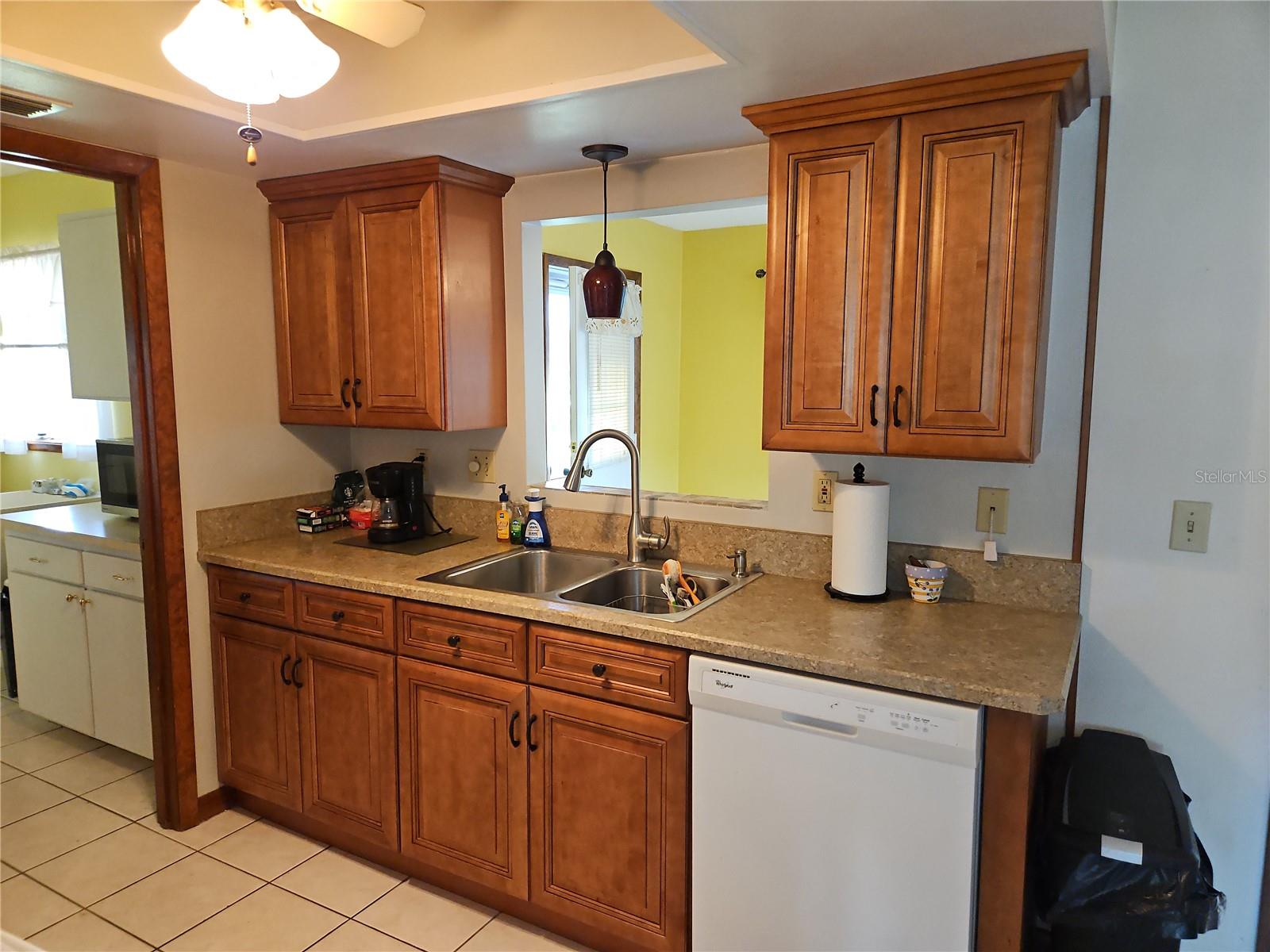 Image 7 of 31 For 11087 77th Court