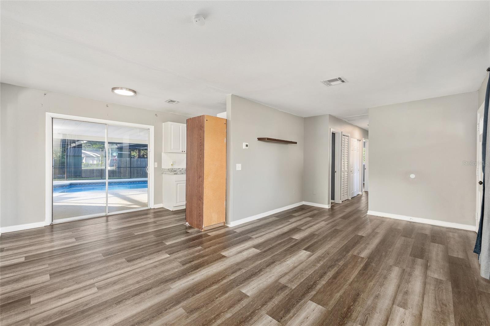 Image 16 of 40 For 5306 107th Place