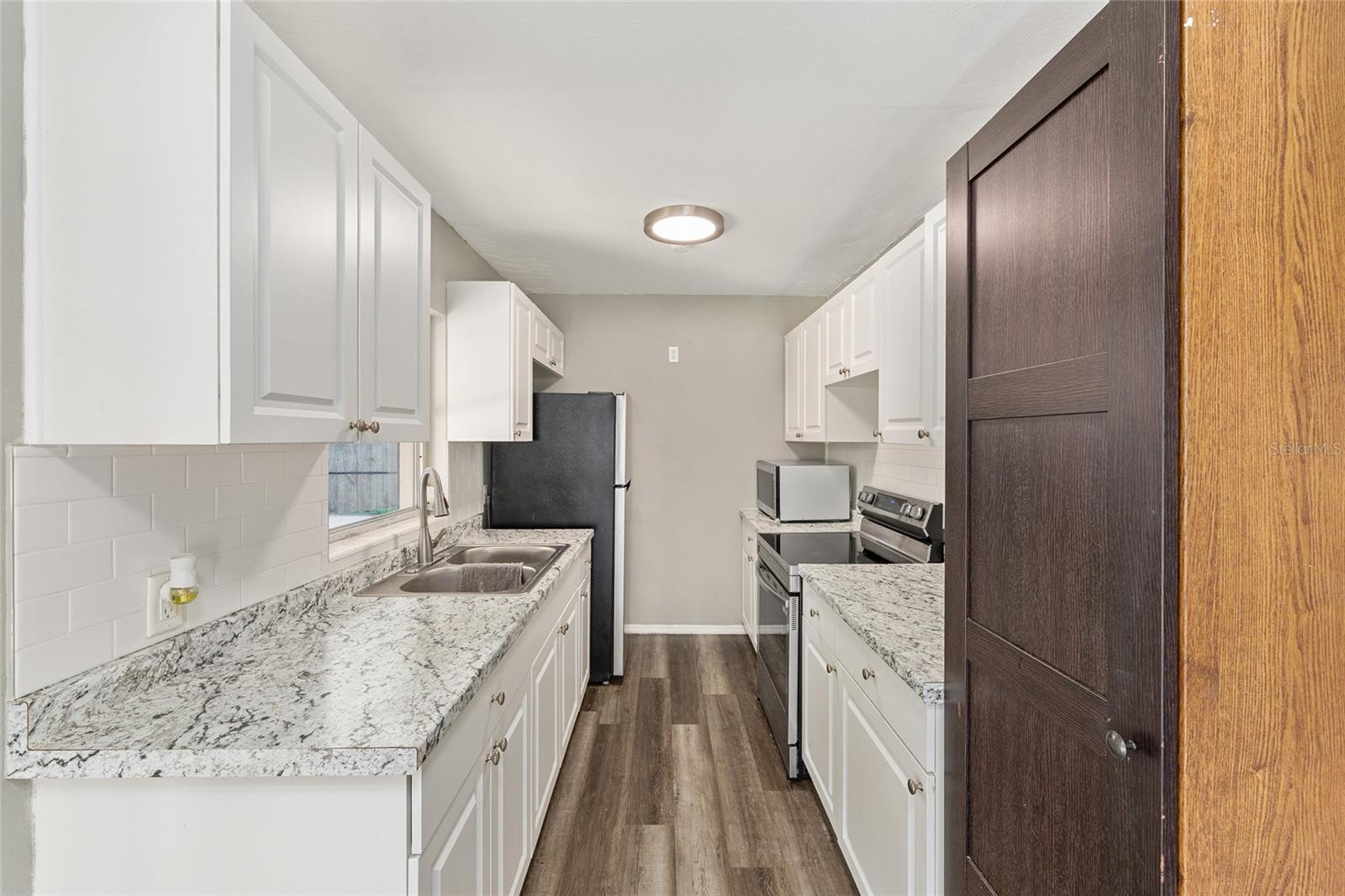 Image 19 of 40 For 5306 107th Place