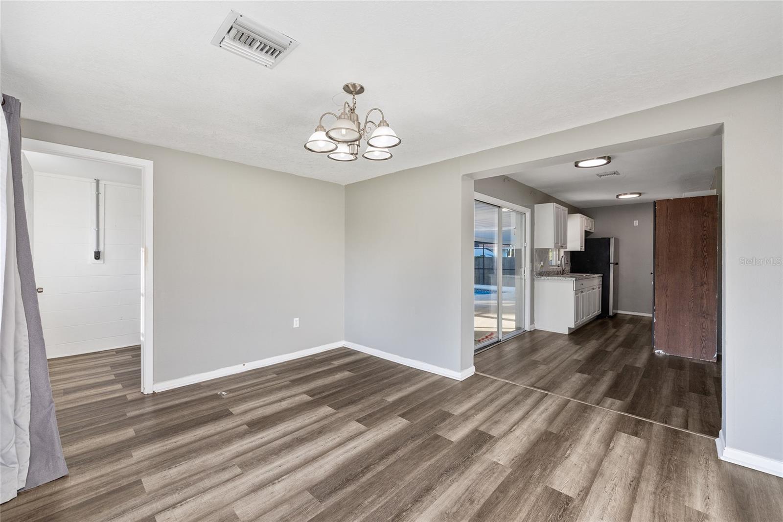 Image 21 of 40 For 5306 107th Place