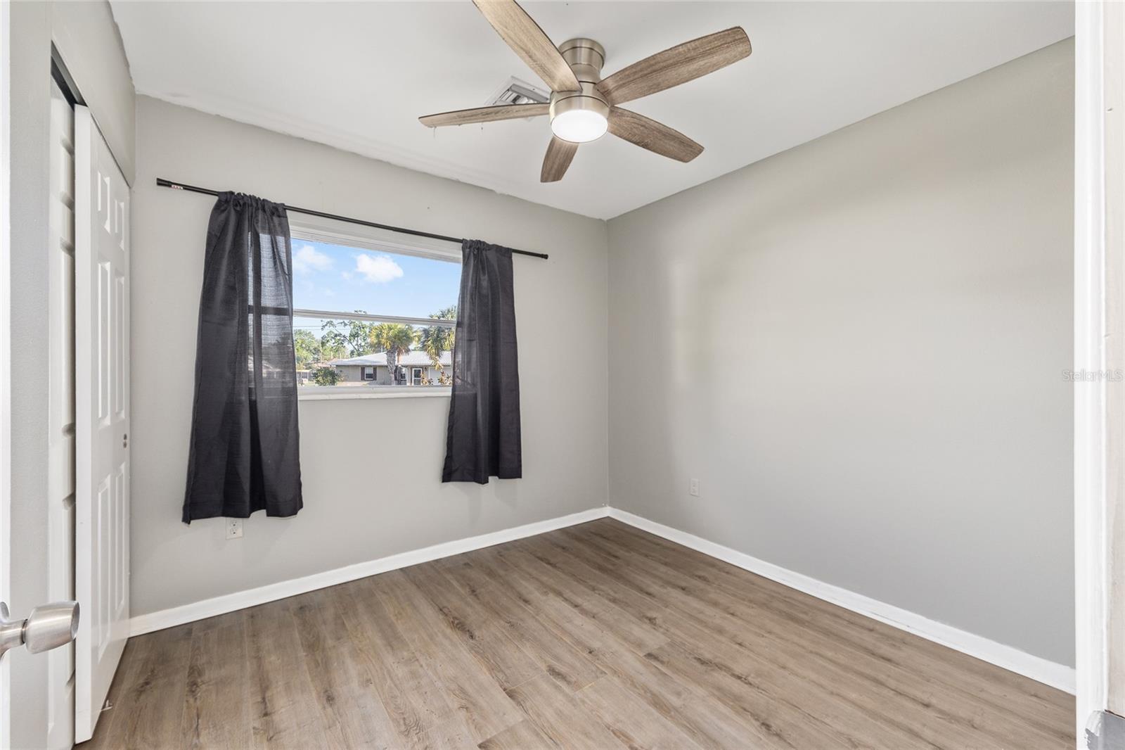 Image 23 of 40 For 5306 107th Place