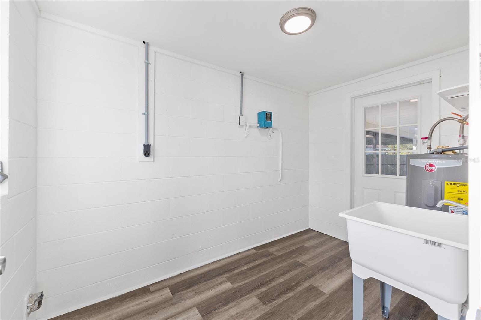 Image 34 of 40 For 5306 107th Place