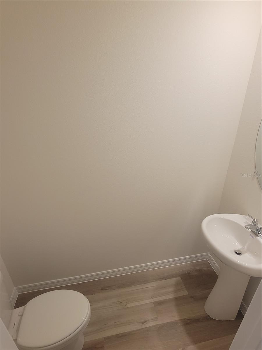 Image 6 of 13 For 6534 82nd Loop