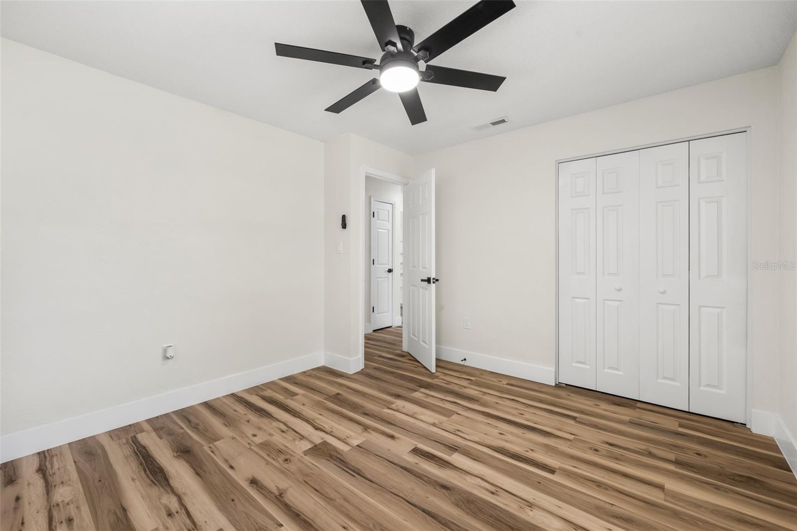 Image 20 of 35 For 1925 42nd Avenue