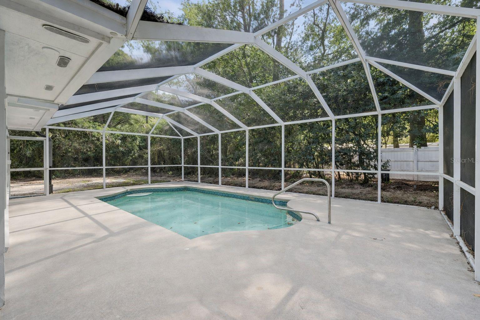 Image 25 of 35 For 1925 42nd Avenue