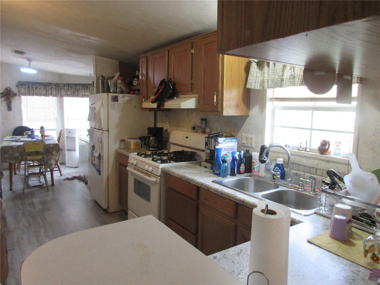 Image 19 of 76 For 5790 183rd Terrace