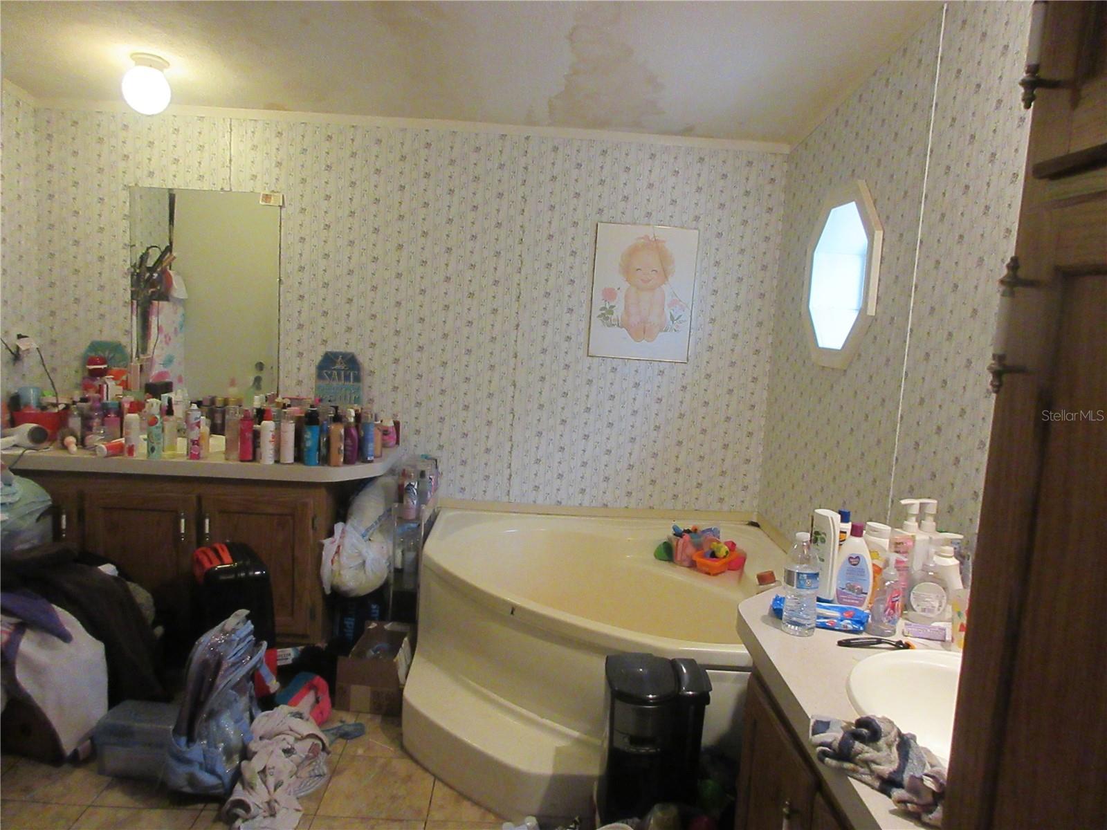 Image 37 of 76 For 5790 183rd Terrace