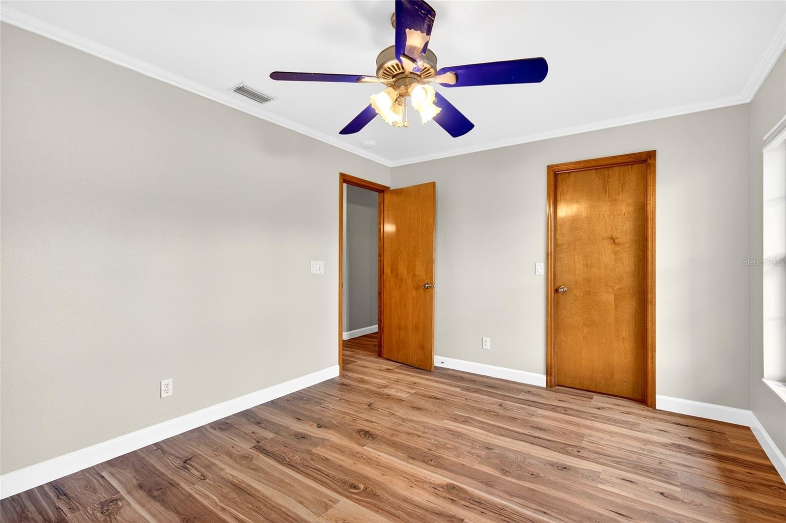 Image 28 of 39 For 5393 86th Place