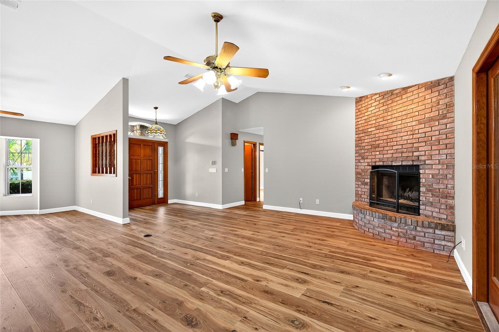 Image 8 of 39 For 5393 86th Place