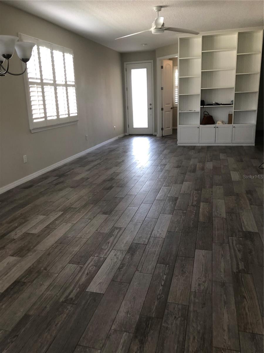 Image 5 of 10 For 9669 63 Rd Loop