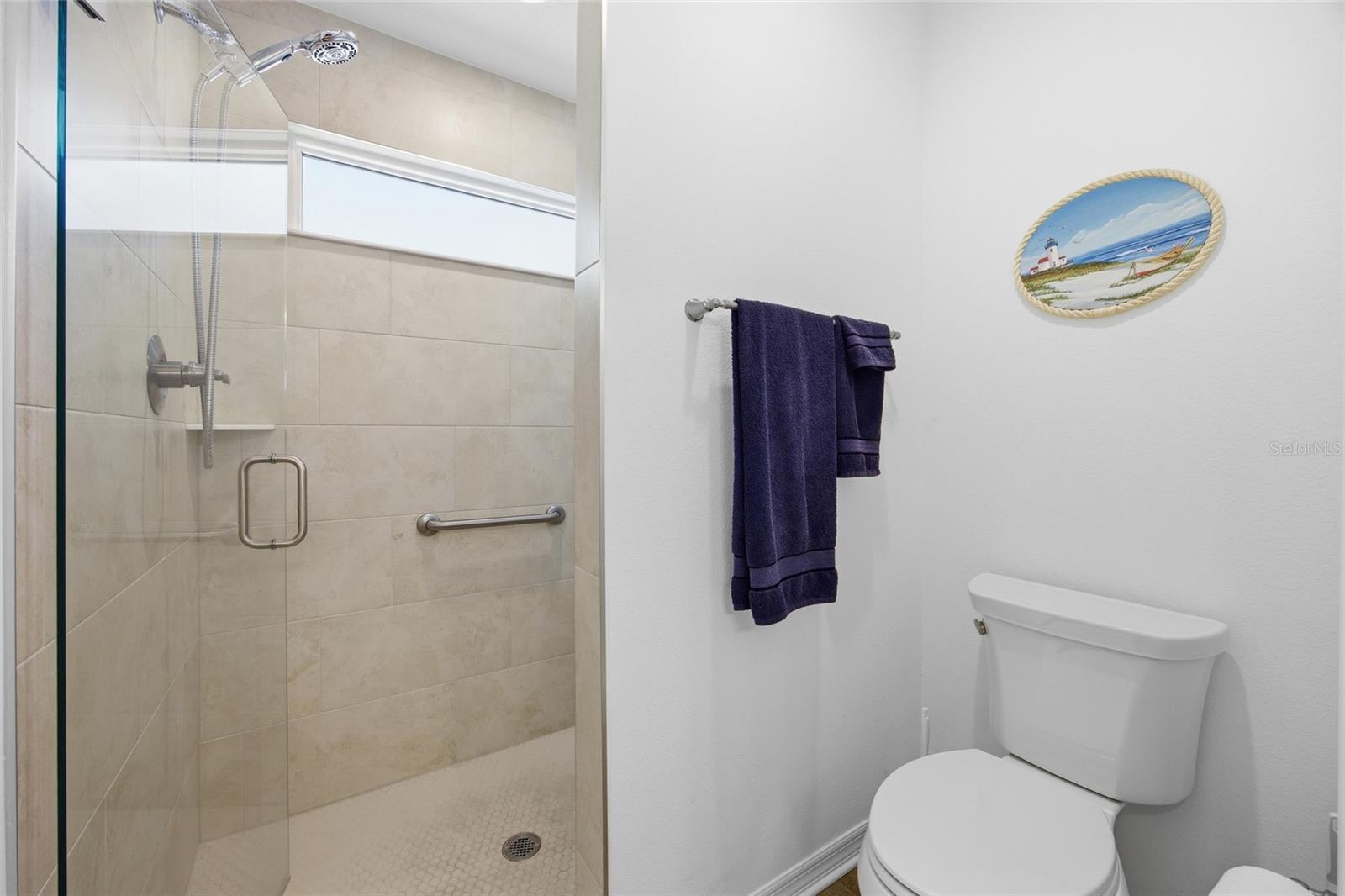 Image 13 of 28 For 2910 Monument Way