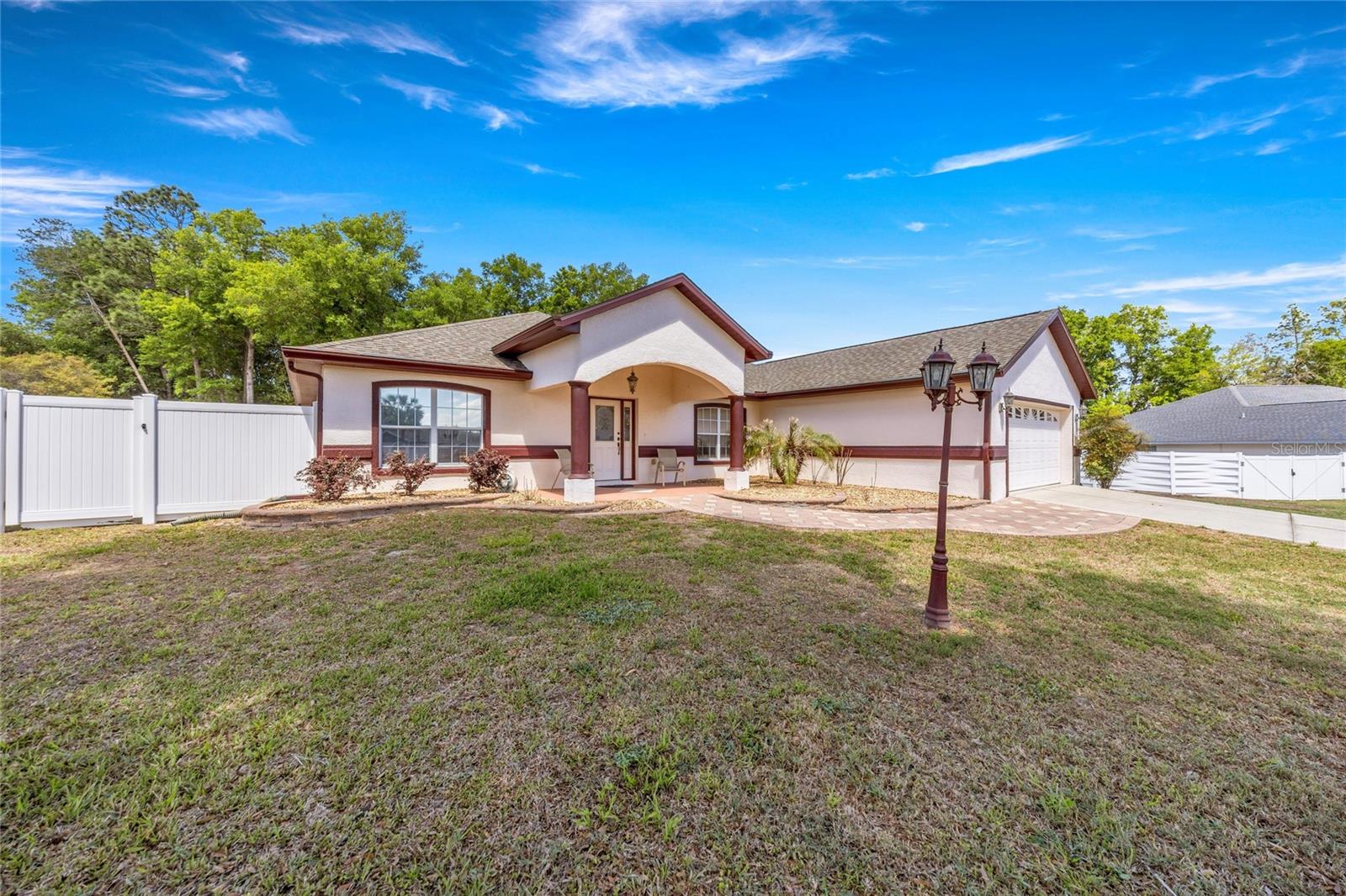 Image 12 of 48 For 5285 103rd Loop