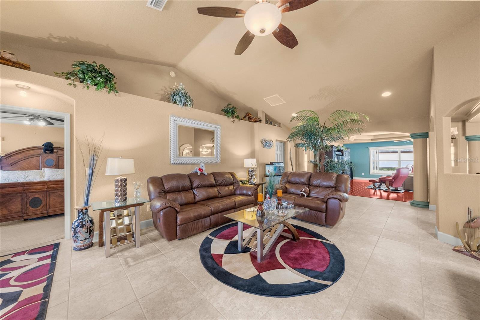 Image 15 of 48 For 5285 103rd Loop