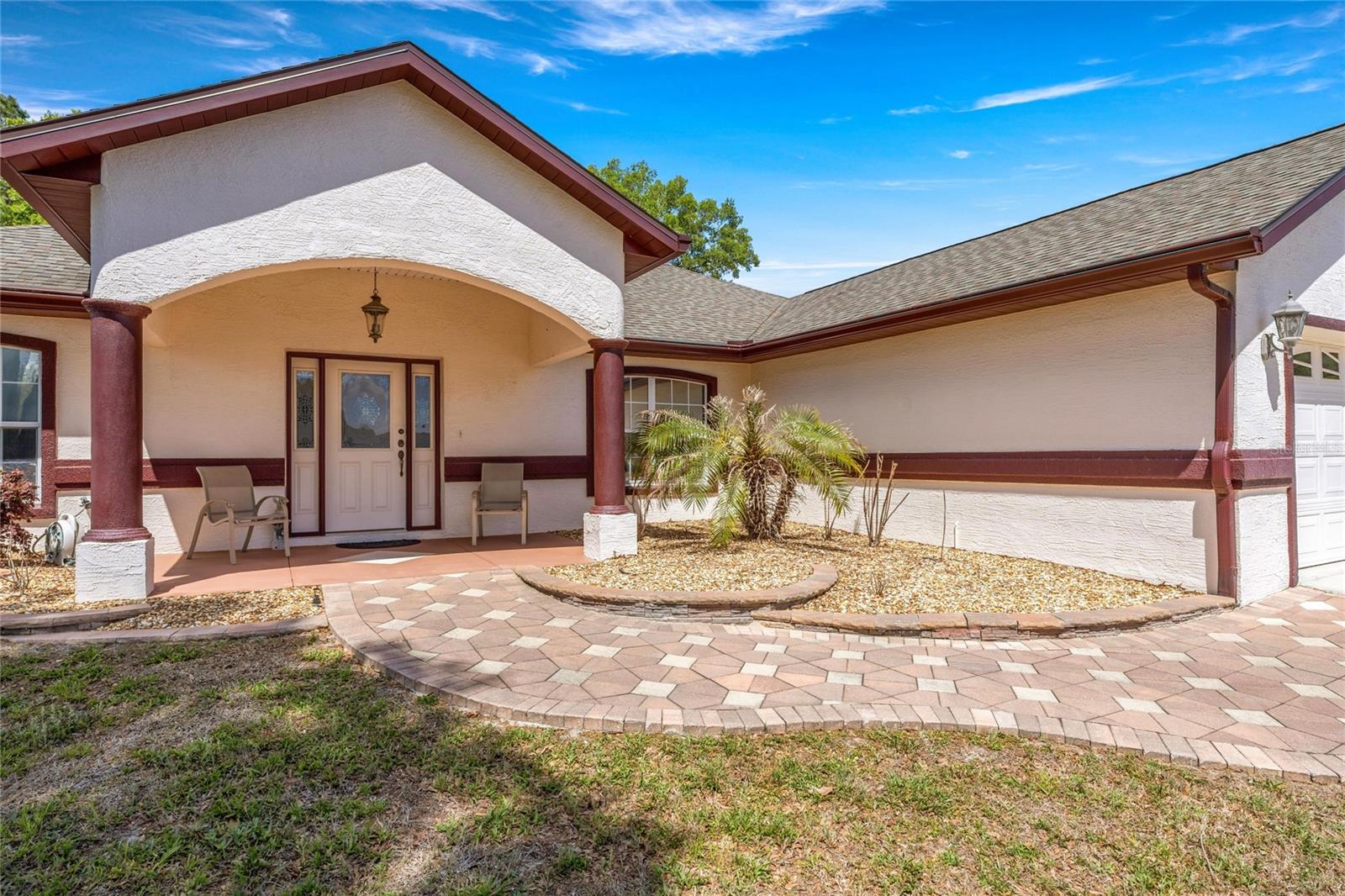 Image 3 of 48 For 5285 103rd Loop