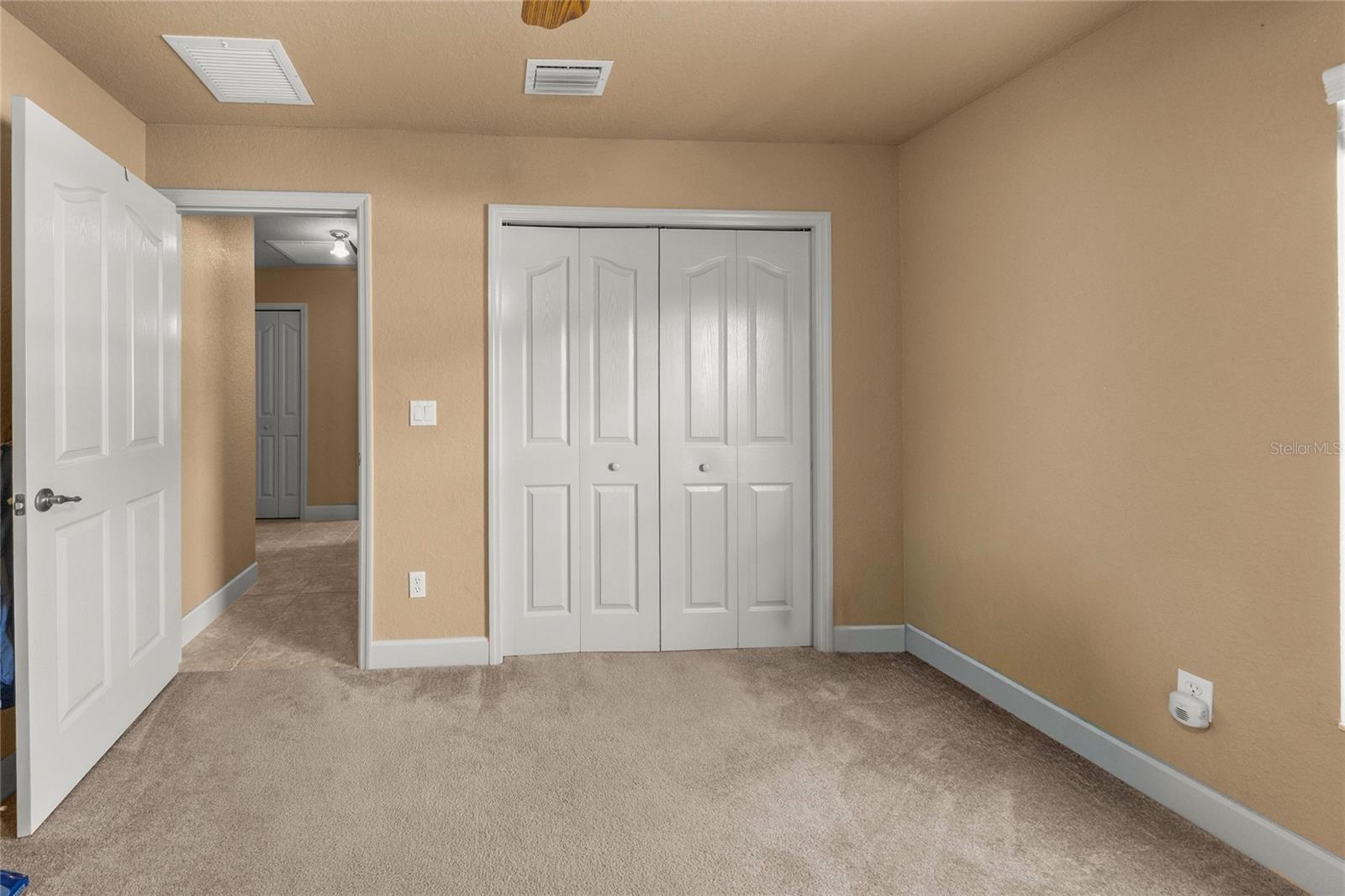 Image 39 of 48 For 5285 103rd Loop