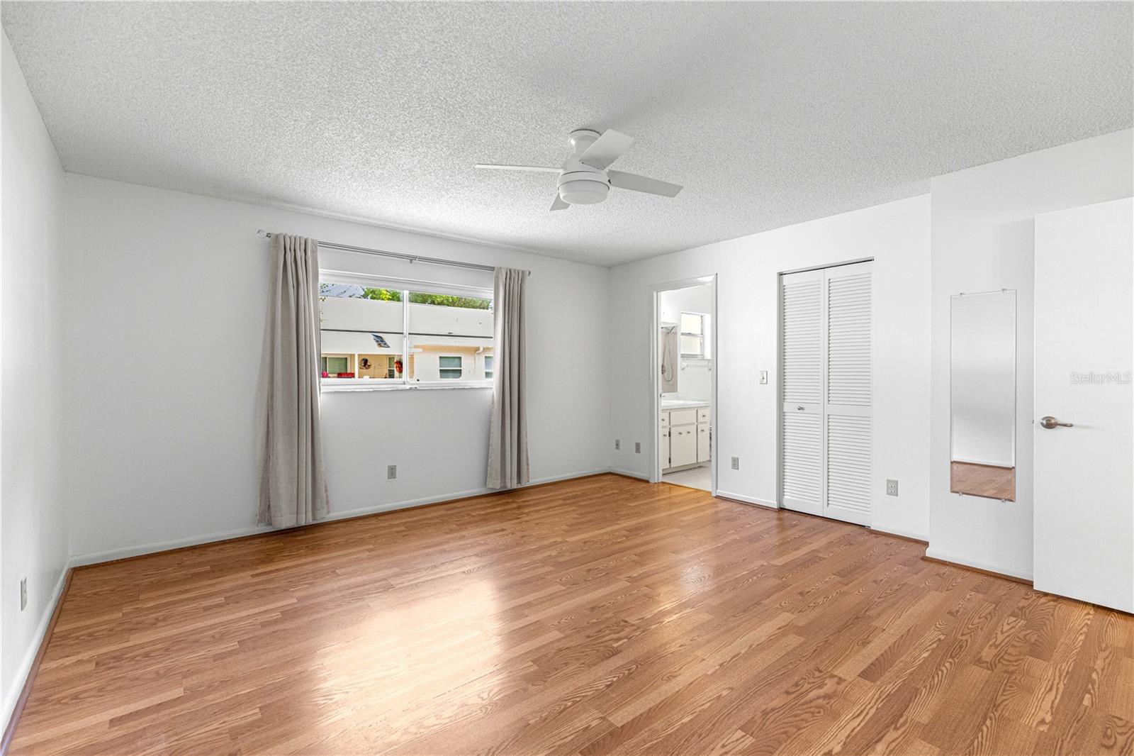 Image 14 of 27 For 8575 90th Lane C