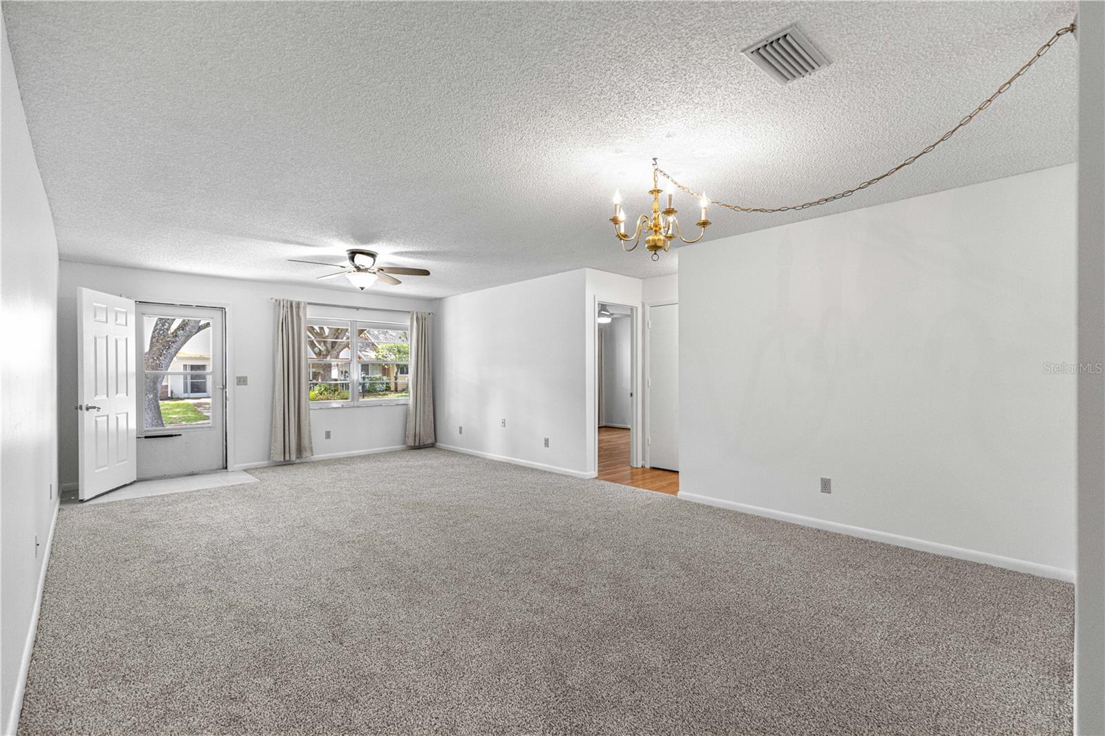 Image 6 of 27 For 8575 90th Lane C