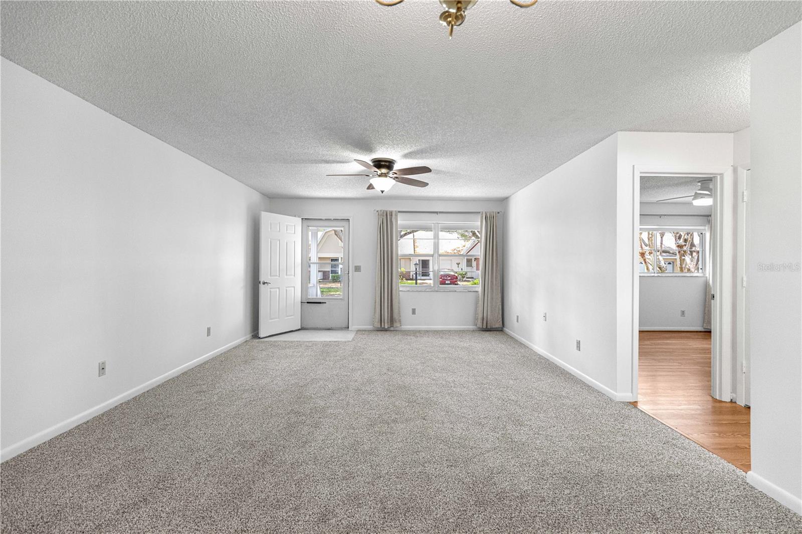 Image 7 of 27 For 8575 90th Lane C