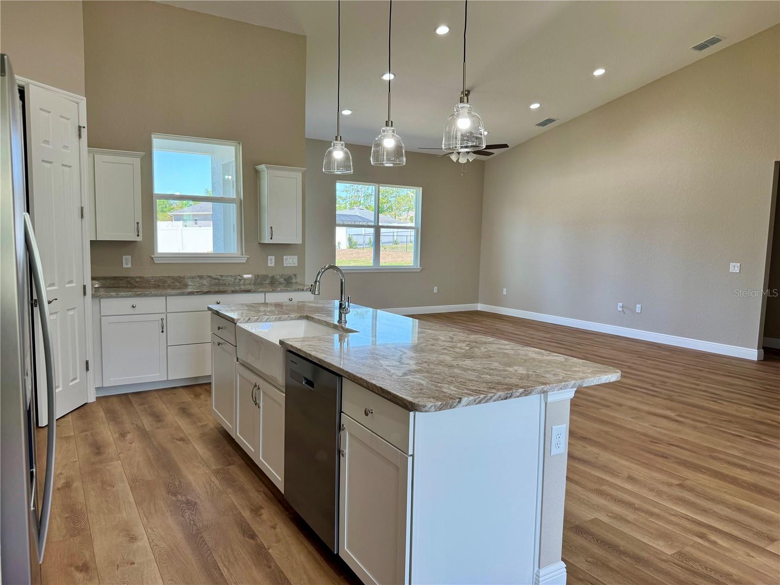 Image 11 of 55 For 9898 38th Avenue