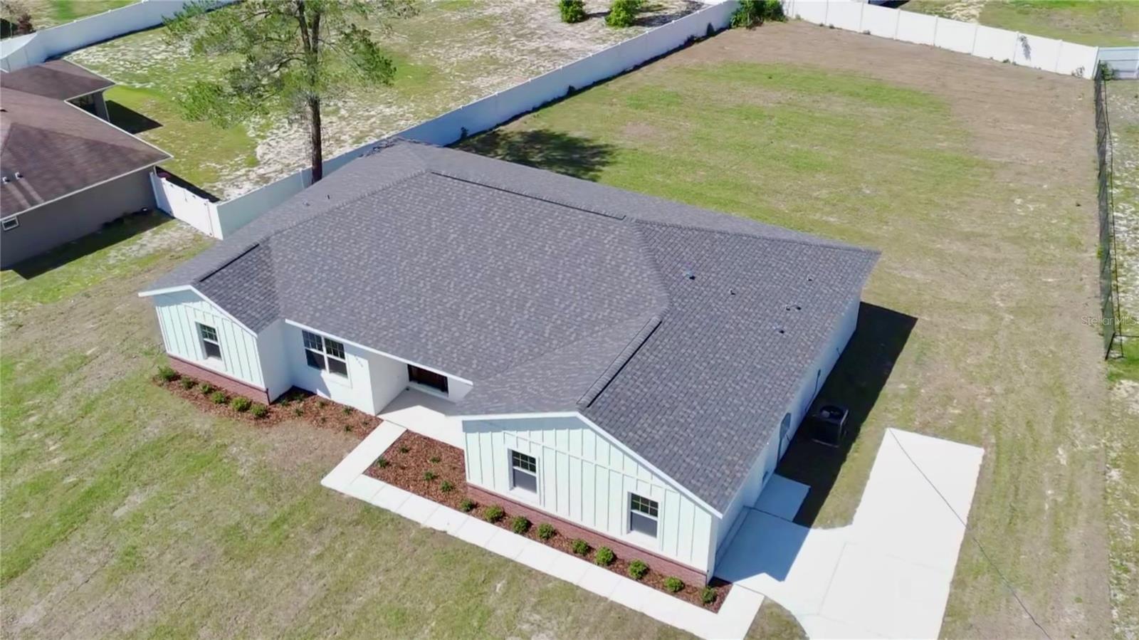 Image 5 of 55 For 9898 38th Avenue