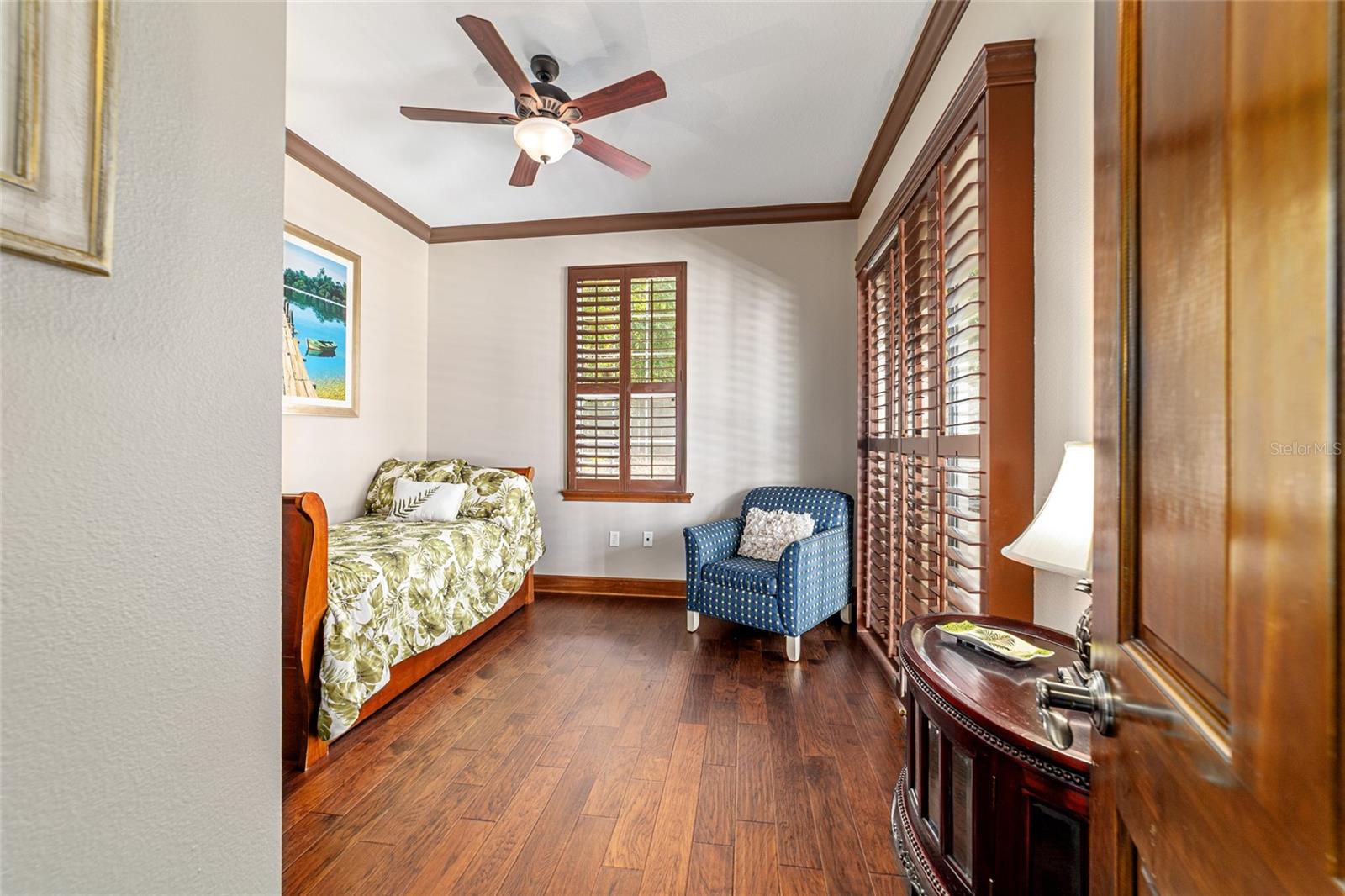 Image 23 of 73 For 678 47th Loop