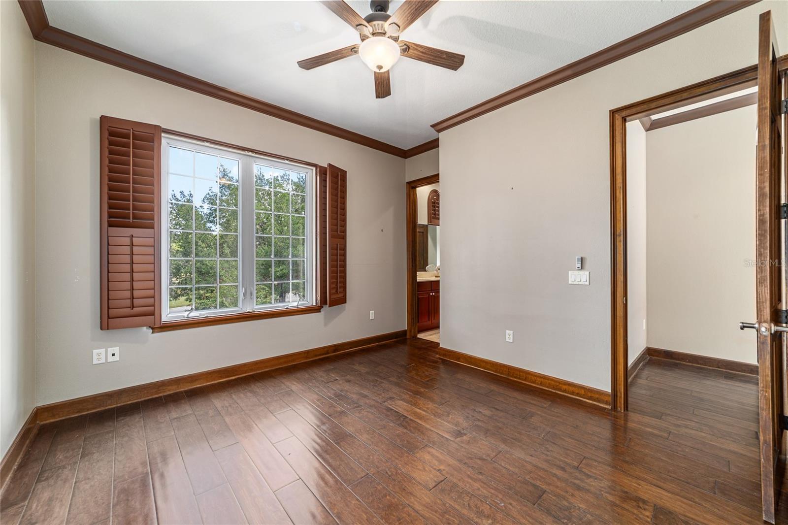 Image 49 of 73 For 678 47th Loop