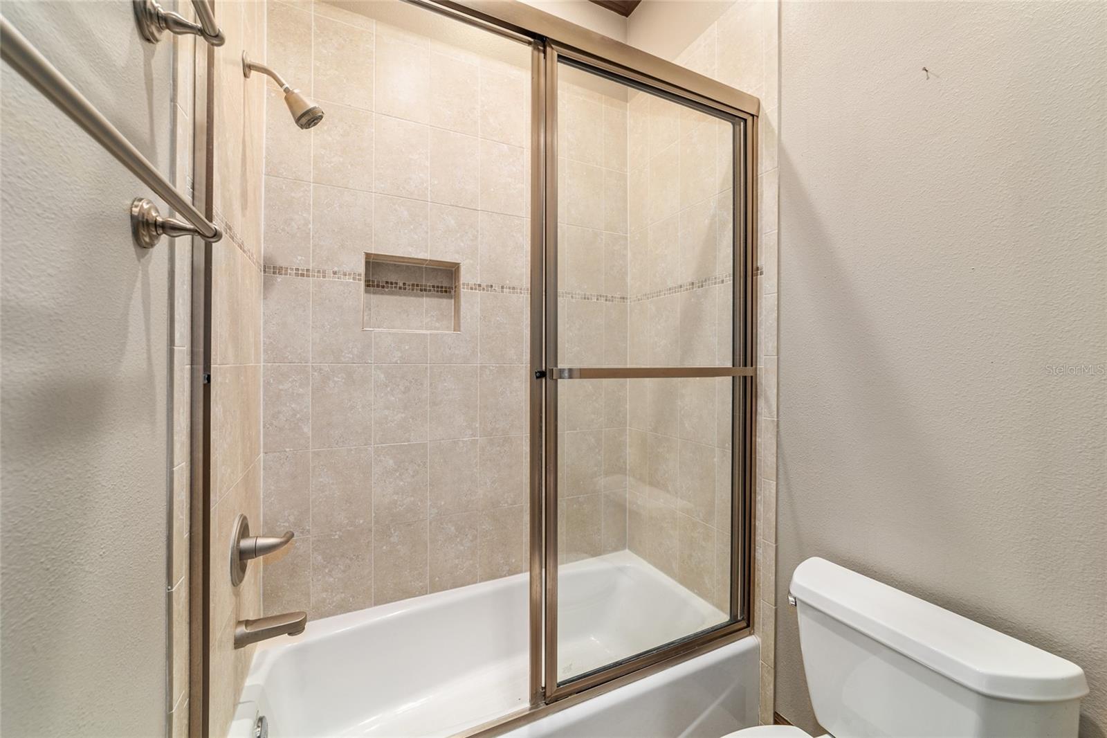 Image 51 of 73 For 678 47th Loop