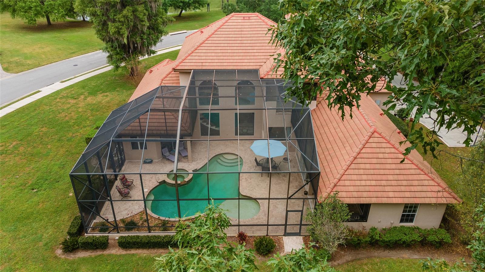 Image 58 of 73 For 678 47th Loop