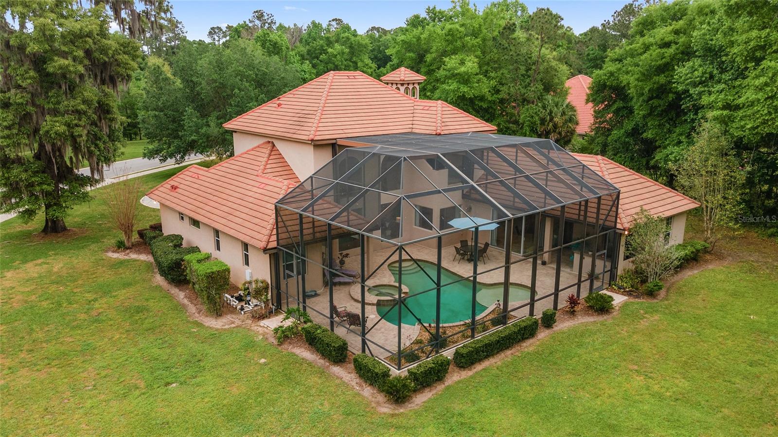 Image 59 of 73 For 678 47th Loop