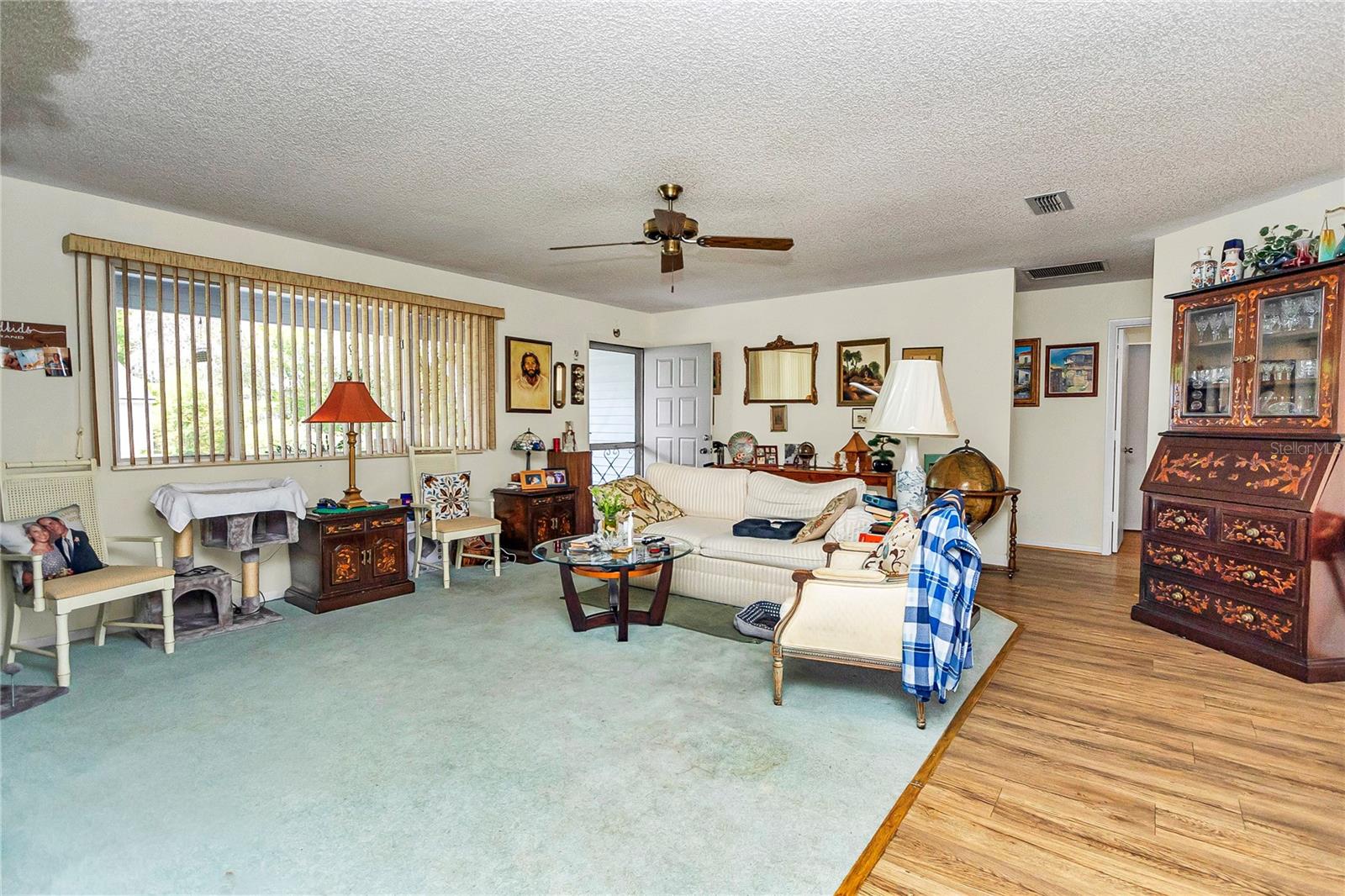 Image 8 of 24 For 10841 90th Court