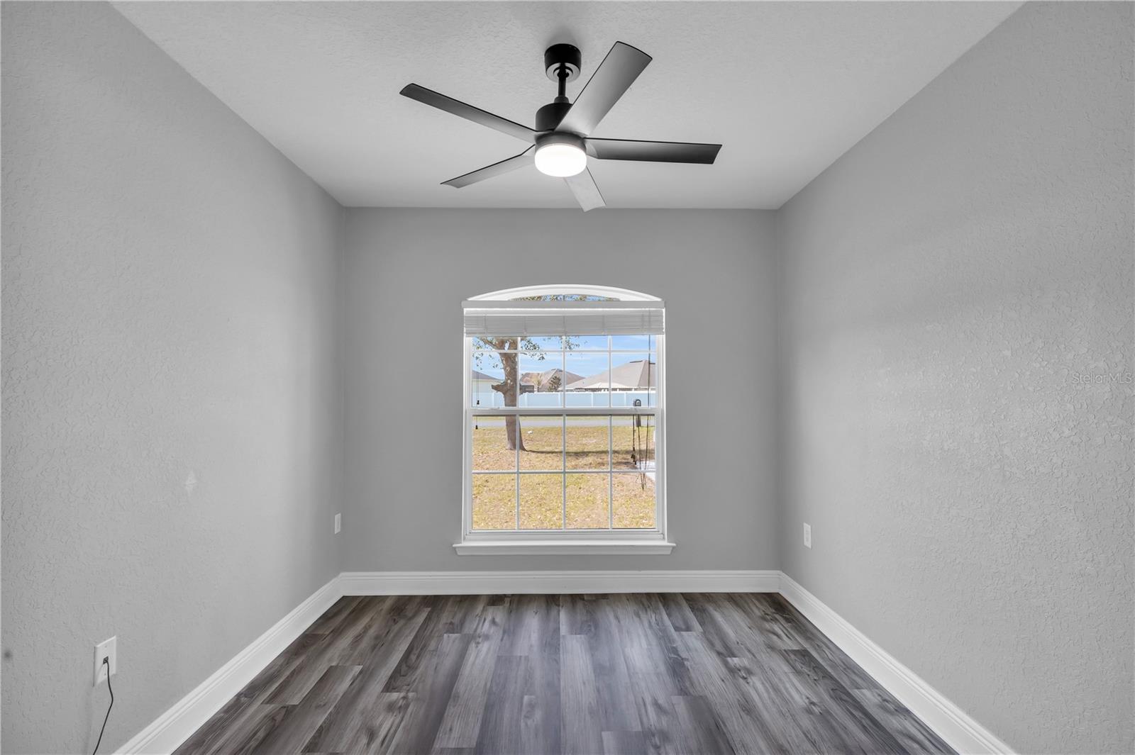 Image 27 of 46 For 9631 51st Circle