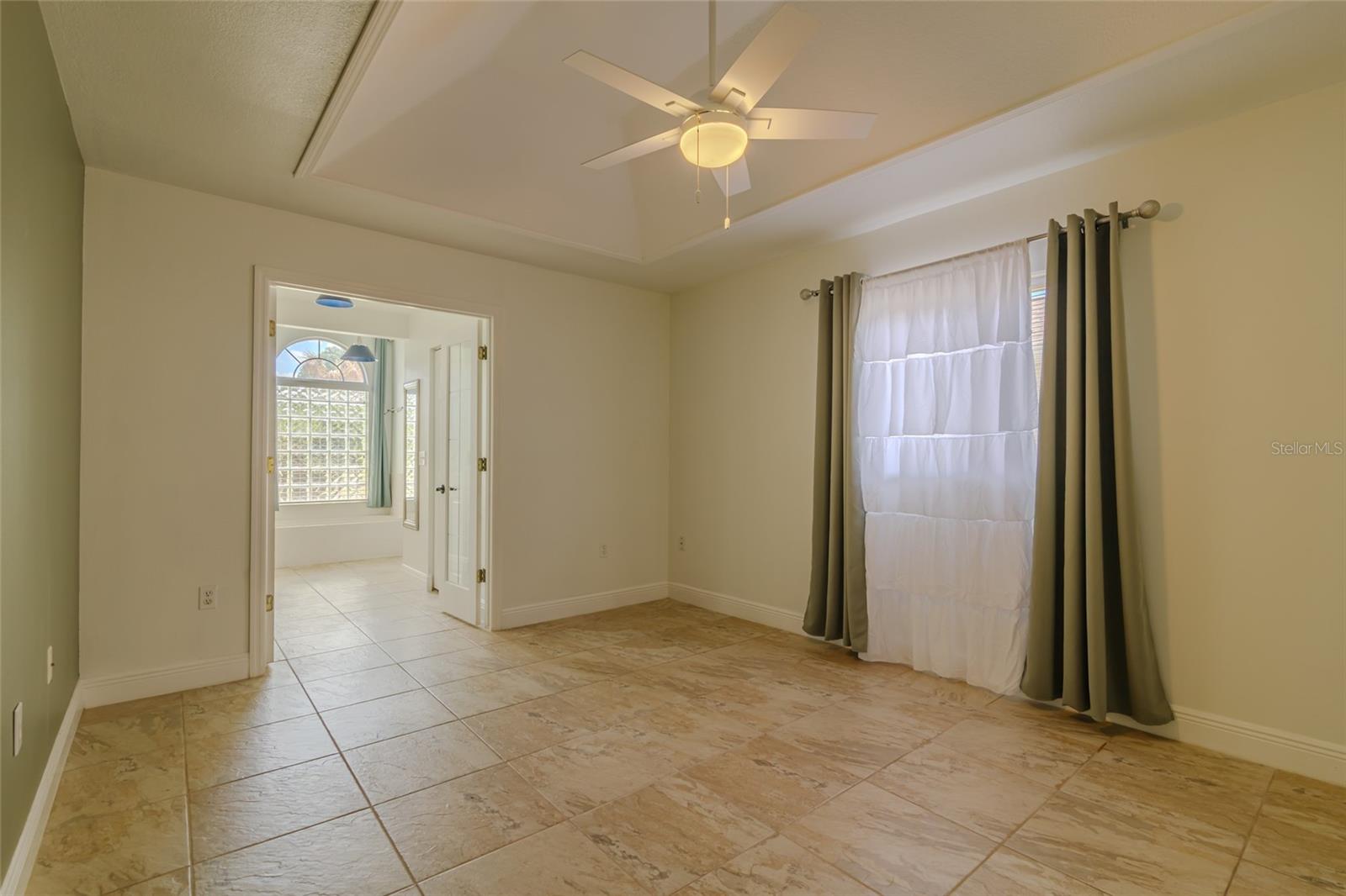 Image 12 of 38 For 5143 18th Street