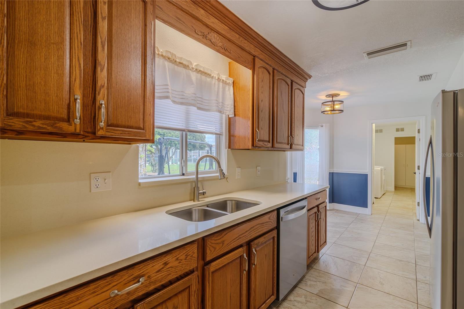 Image 7 of 38 For 5143 18th Street